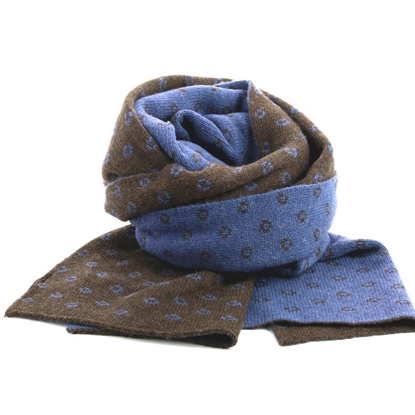 Picture of Reversible Patterned Scarf